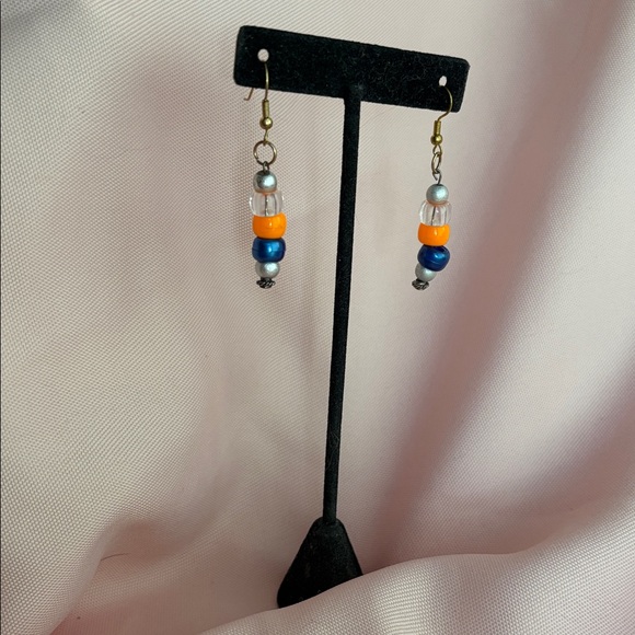 Vintage Beaded Earrings - Orange and Blue - Picture 9 of 10